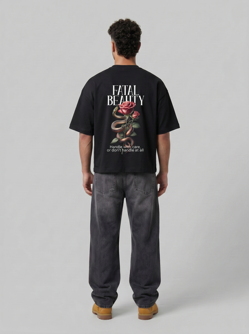 T-shirt fatal beauty Black