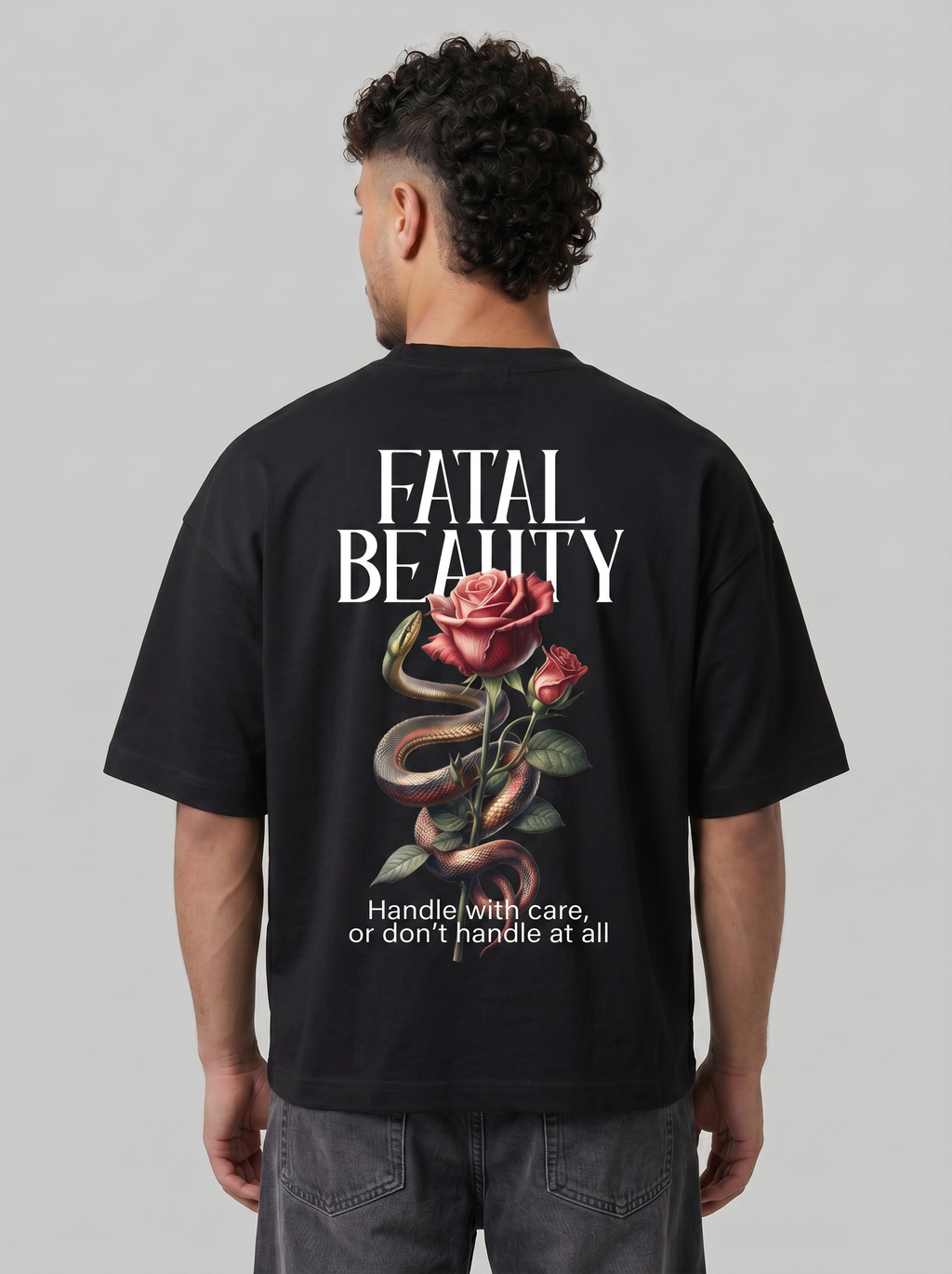 T-shirt fatal beauty Black