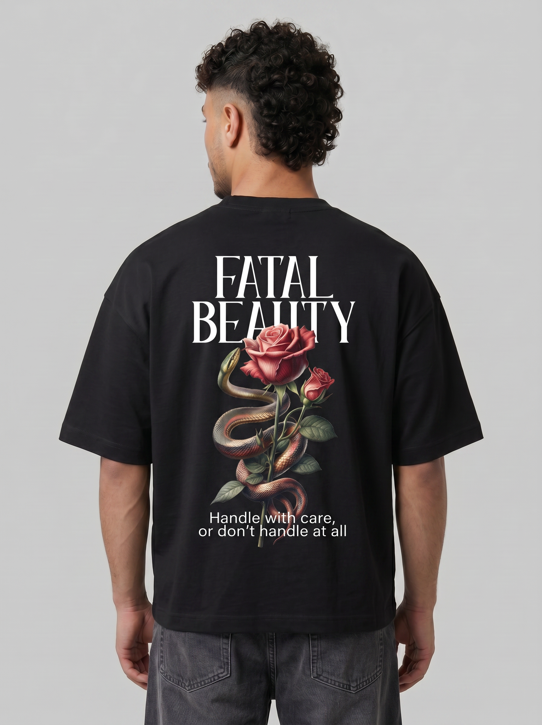 T-shirt fatal beauty Black