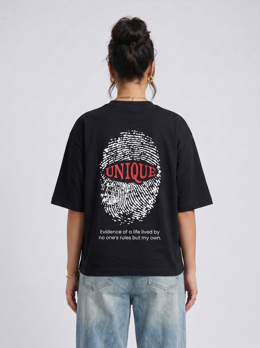 T-shirt black unique