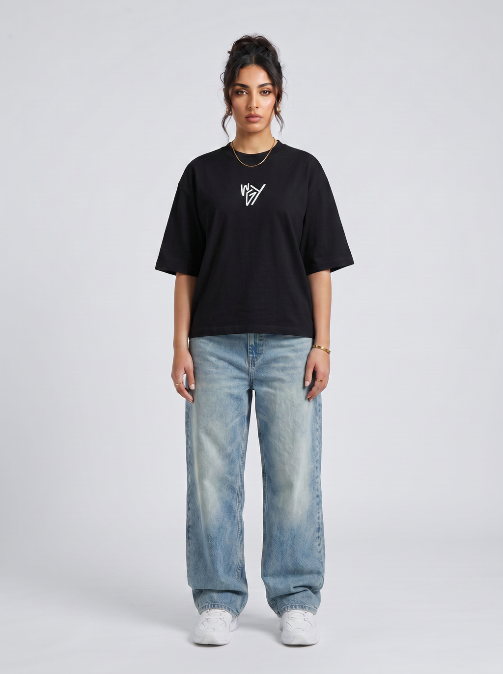 T-shirt black unique